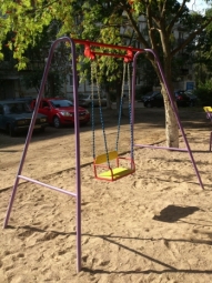 Качели одинарные