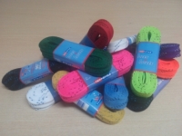 Хлопковые и пропитанные шнурки различных цветов